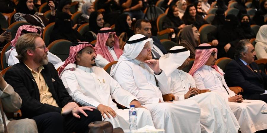 "الاستدامة وجودة الحياة".. مؤتمر يناقش عدة قضايا بحضور 2000 زائر بجدة - اليوم الإخباري